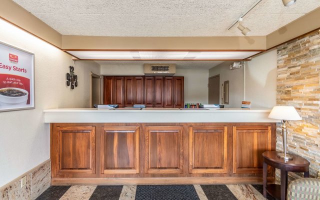 Econo Lodge Zanesville Downtown