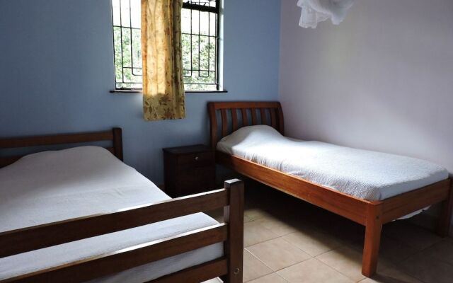 Milimani Backpackers