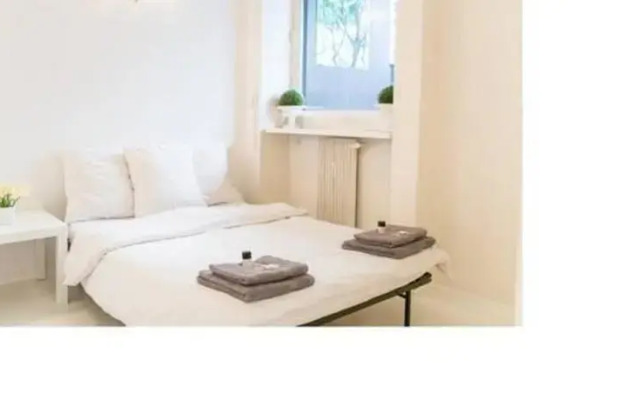 Sunny Flat and Garden in Paris 16