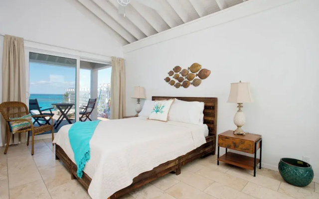 Touch Of Class Cottage: Beachfront Oasis — фото 4