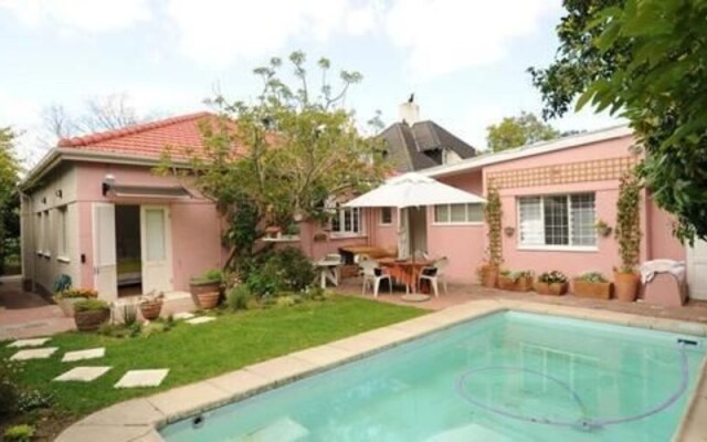 Jaqui's Garden Guesthouse