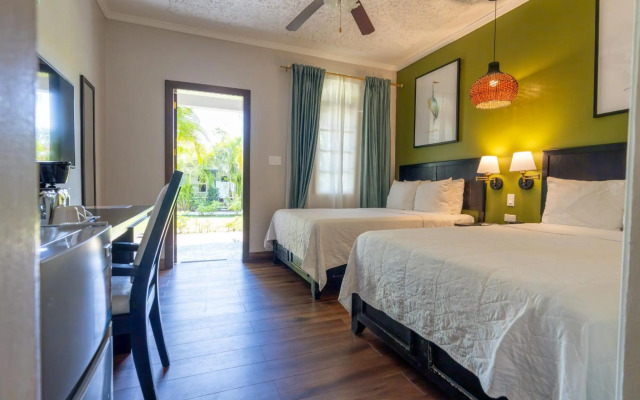 Travellers Beach Resort