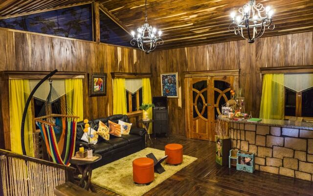 Mayan Hills Resort