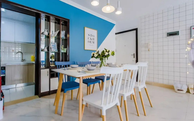 Locals Boutique Apartment Jiuzhou Port.3