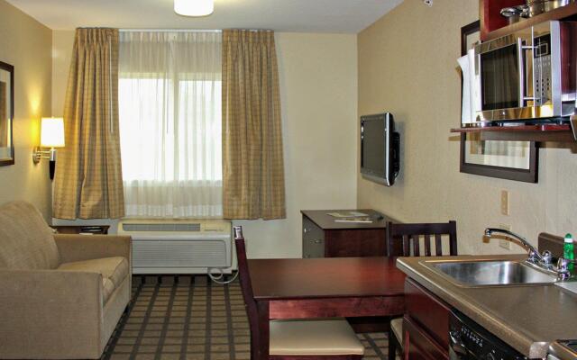 MainStay Suites Coralville - Iowa City
