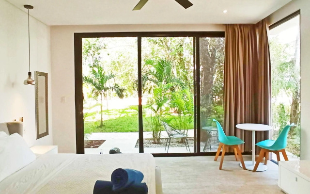 Central Park 103 Cozy and Modern Studio Spa Restaurant Gym