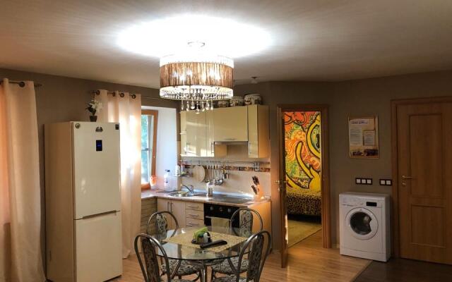 Ваш дом (квартиры посуточно)