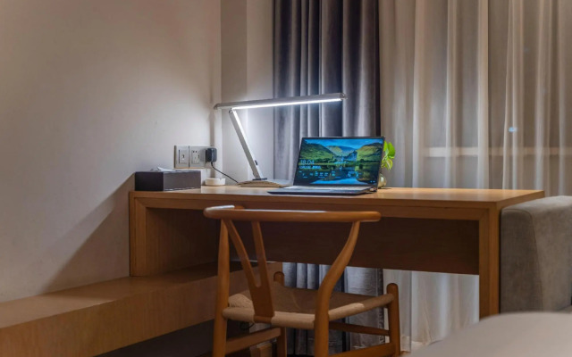 ITowns Hotel Tianyuan Branch