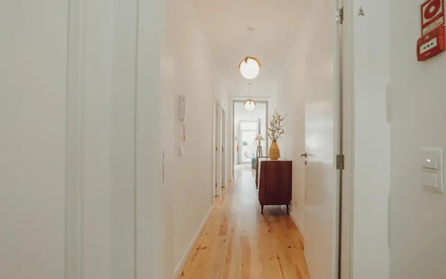 Porto Modern Downtown Apartment A With Terrace