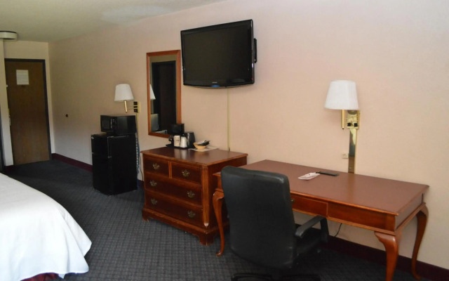 Ontario Airport Inn