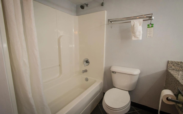 Envi Boutique Hotel Henderson-Evansville South