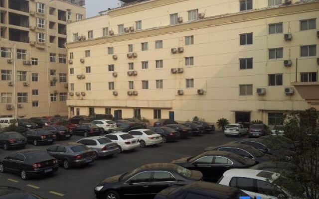 Wuhu Business Hotel