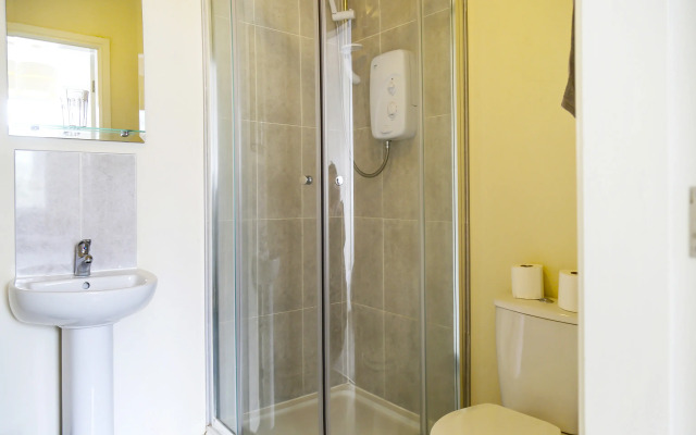 OYO Castle Hotel, Accrington