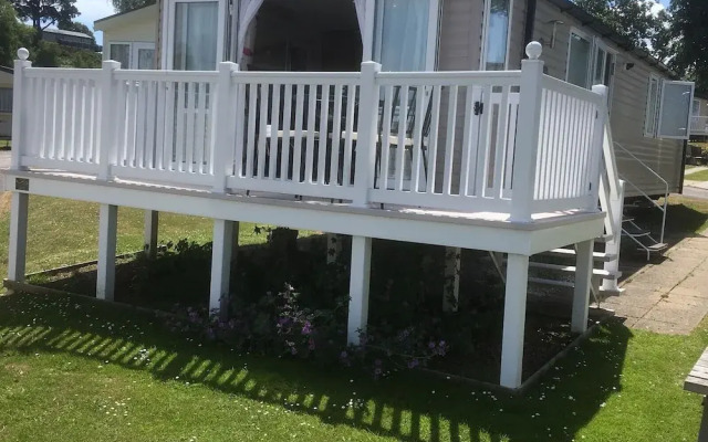 Seaview Escapes