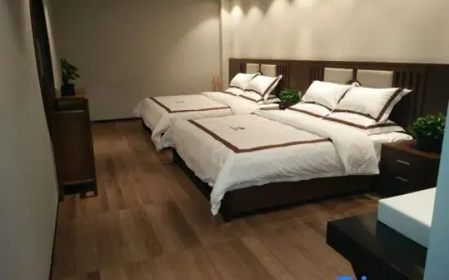 Shuimu City Hot Spring Holiday Hotel