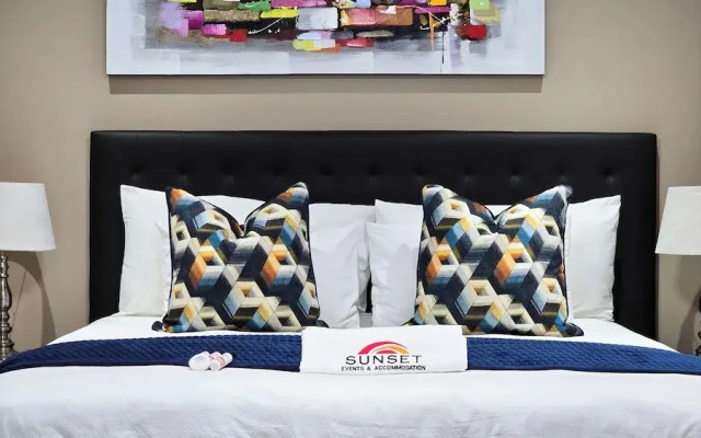 Sunset Events & Accommodation