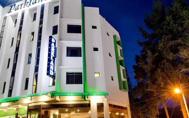 Parkland Hotel