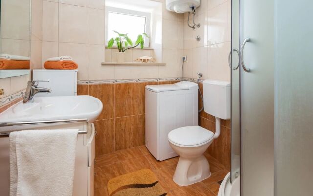 Holiday house Gita - peacefull and comfortable Sutivan, Island Brac