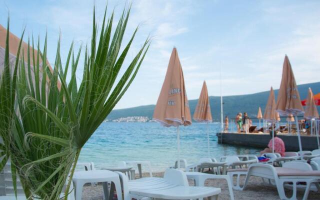 Adriadome Apartments