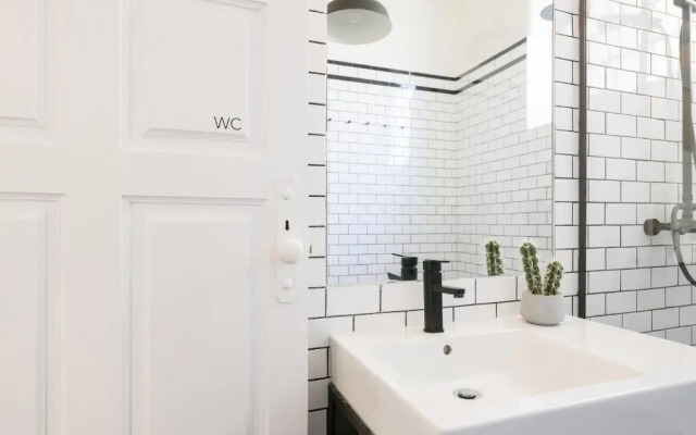 Baixa24 · City Center Private Sun Deck Apartment