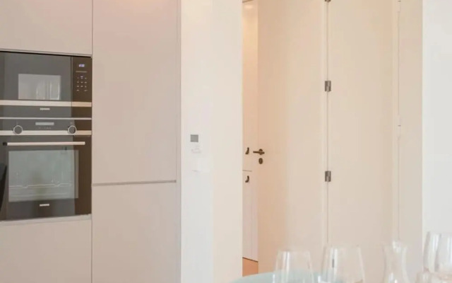 Liiiving in Porto - Crystal Palace Apartment