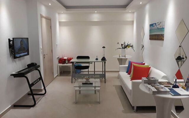 Naxos Diamond Studios Apartments
