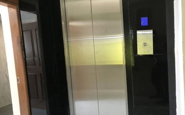 Oyo 1016 Duc Manh Apartment