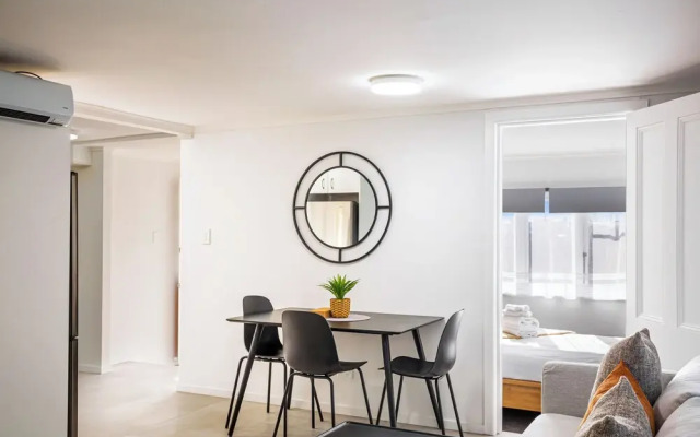 Riches Serendipity Home with Parking