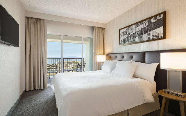 Embassy Suites by Hilton Monterey Bay Seaside