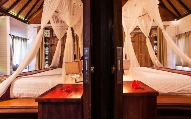 Warisan Villa By Yom