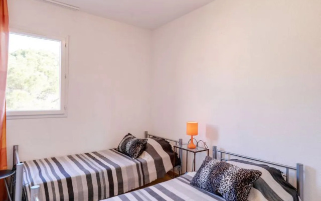 Le Mas dEsquières 25704