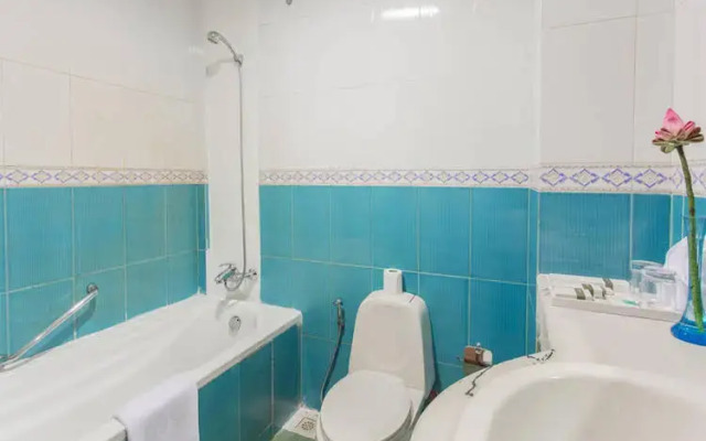 Grand Riverview Boutique Hotel