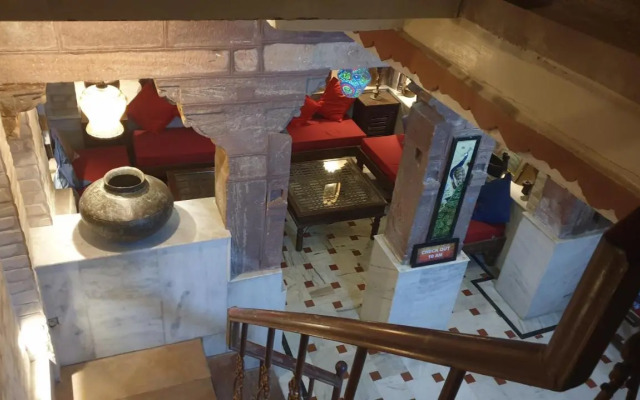 Raj Mandir Boutique Home Stay