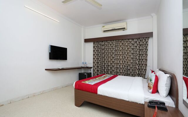 OYO 10671 Hotel Sai Prem