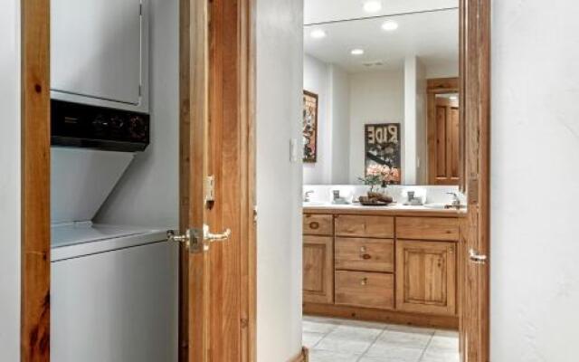Pinecone Lodge by Exclusive Vail Rentals