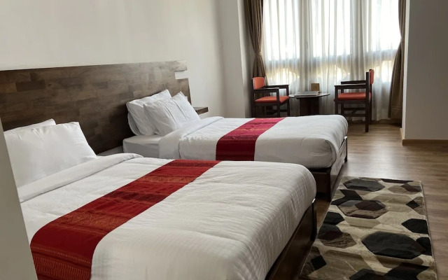 Hotel Mayto