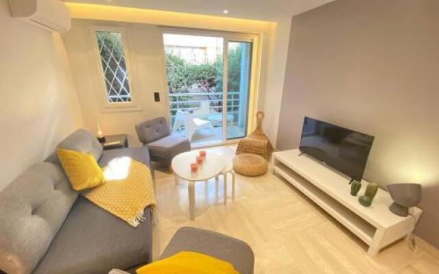 Renovated 2 Bedrooms 50M From The Croisette And The Sea