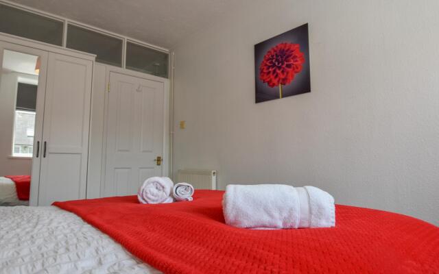 Siesta a Spacious Family Home From Home