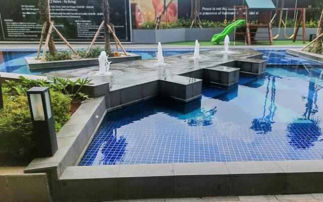 Good Studio Room at Bintaro Icon Apartment