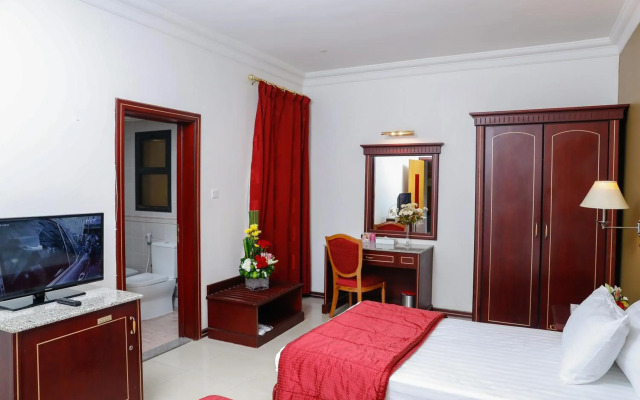 Taj Plaza Hotel