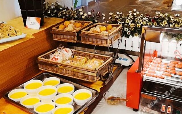 Home Inn (Jilin Jiuzhan Economic Development Zone)