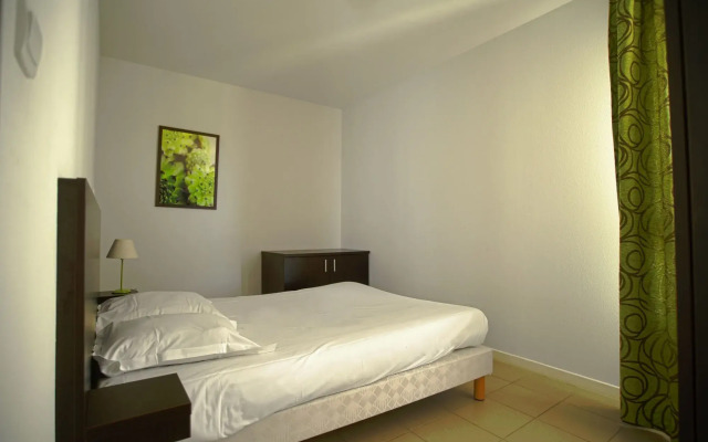 Kosy Aparthotel Campus del Sol Esplanade