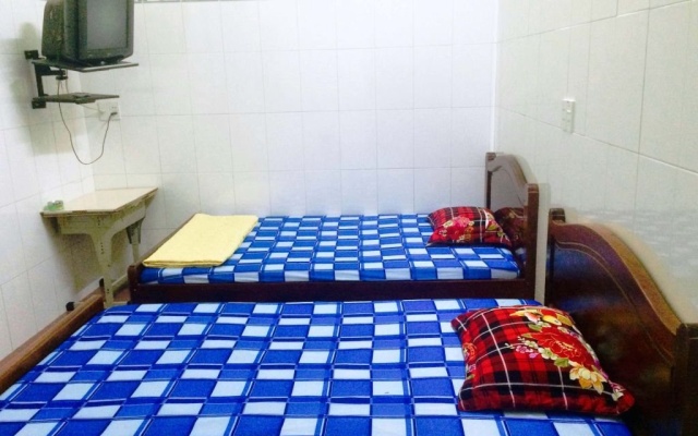 Thuan Loi Hostel – Guest Rooms – Dong Hoi