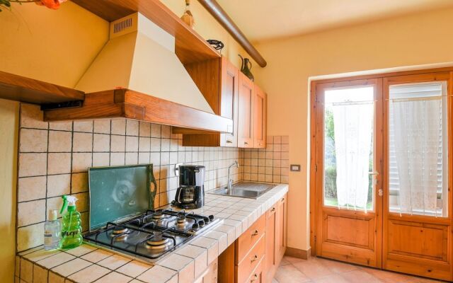 Spacious Holiday Home in Lamporecchio With Pool