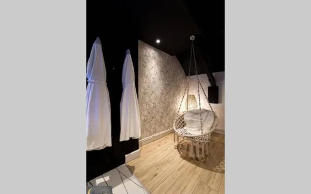 Le Loft Spa au coeur de Metz (unenuitametz)