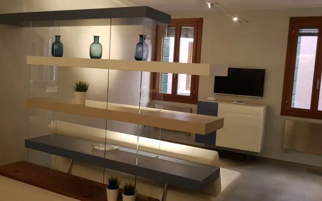 Regina Vittoria Frezzeria