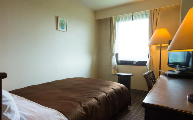 Hotel Green Hill – Guest Rooms – Satsumasendai