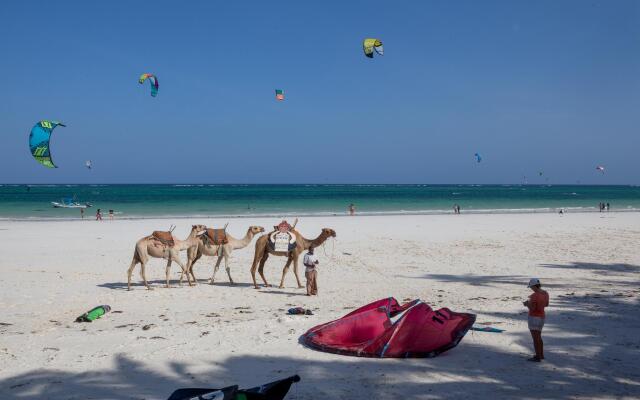 Blue Marlin Beach Hotel