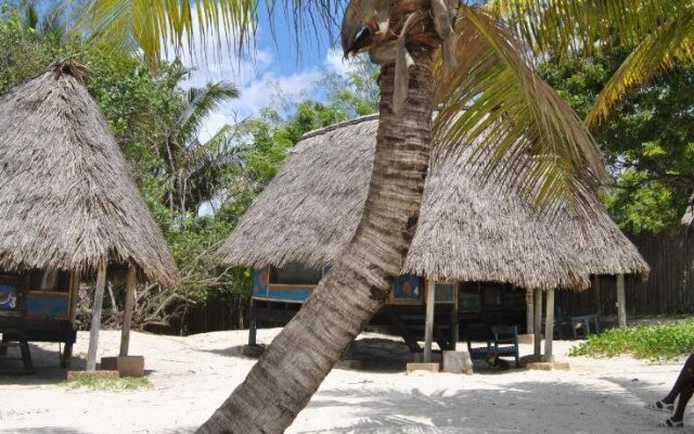 Mikadi Beach Lodge
