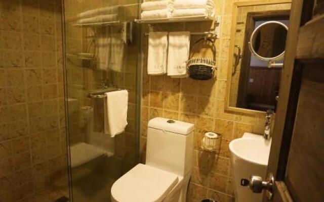 September Hui zhou Homestay
